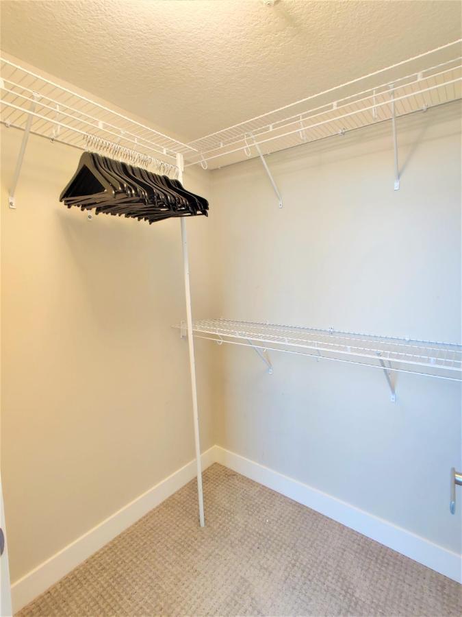 Monki Di Executive Suites - Glas - Luxury Inner City Home 3 Min To Downtown W Private Rooftop Patio Fireplace YYC Exterior foto