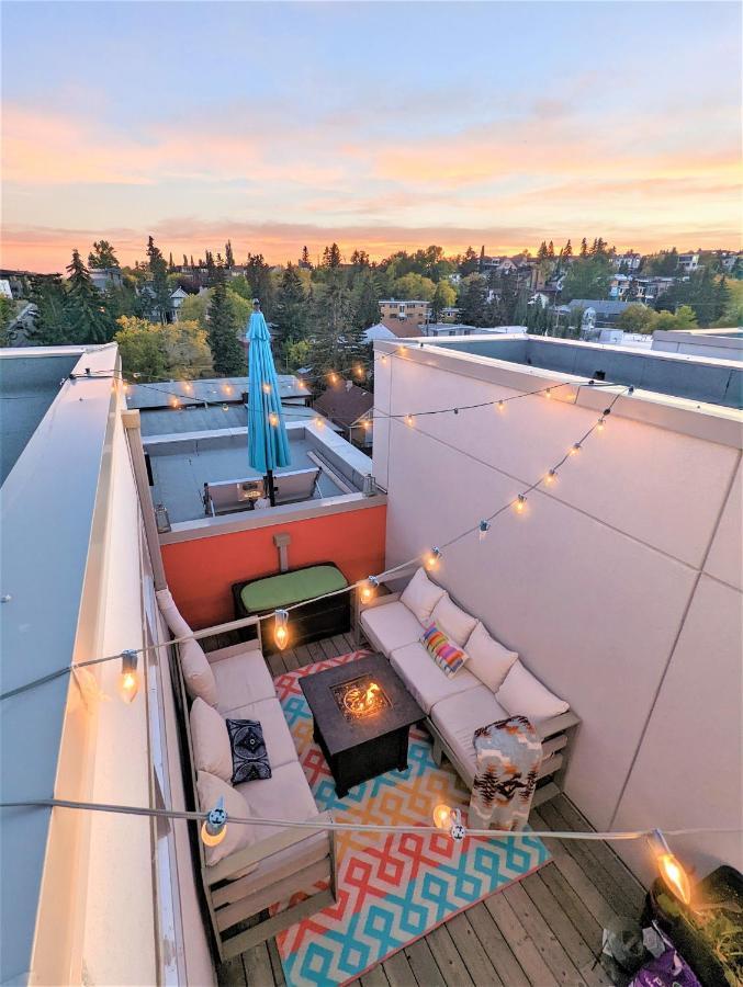 Monki Di Executive Suites - Glas - Luxury Inner City Home 3 Min To Downtown W Private Rooftop Patio Fireplace YYC Exterior foto