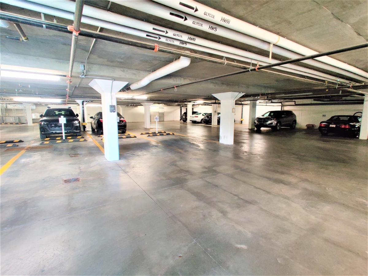 Monki Di Executive Suites - Glas - Luxury Inner City Home 3 Min To Downtown W Private Rooftop Patio Fireplace YYC Exterior foto