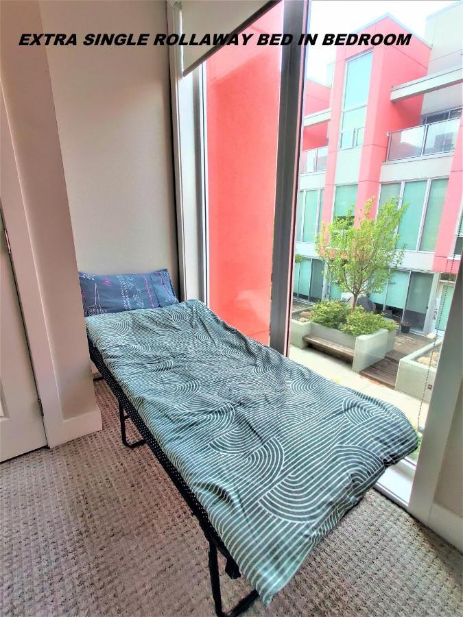 Monki Di Executive Suites - Glas - Luxury Inner City Home 3 Min To Downtown W Private Rooftop Patio Fireplace YYC Exterior foto