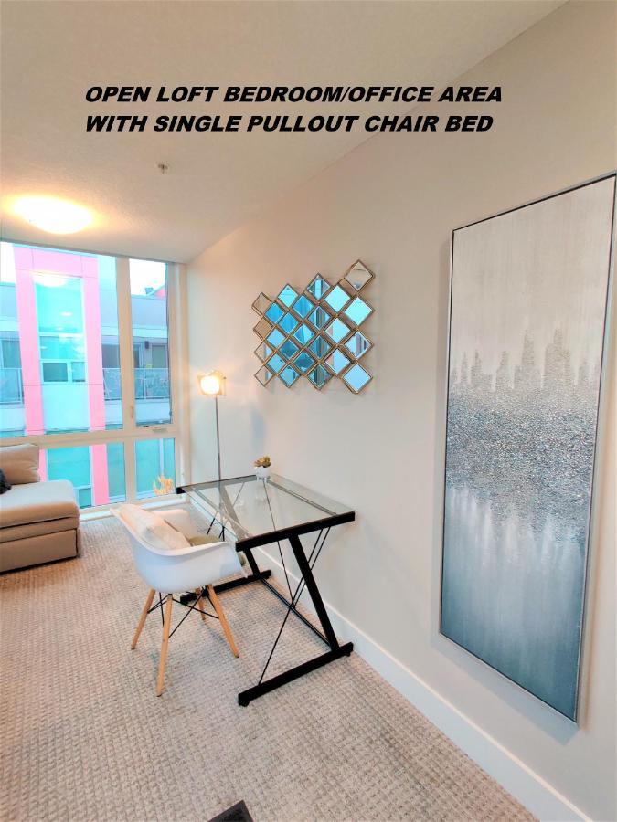 Monki Di Executive Suites - Glas - Luxury Inner City Home 3 Min To Downtown W Private Rooftop Patio Fireplace YYC Exterior foto